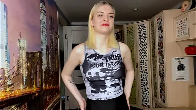 MonicaHolt online show from May 2026 10:12:02 AM