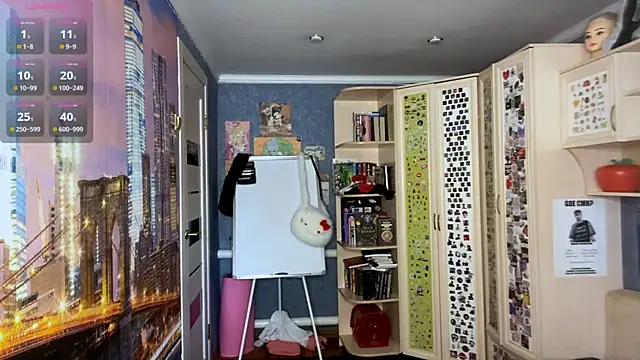 MonicaHolt online show from May 2026 11:05:01 AM