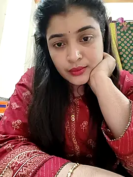 Joya-02 online show from May 2026 07:00:02 PM