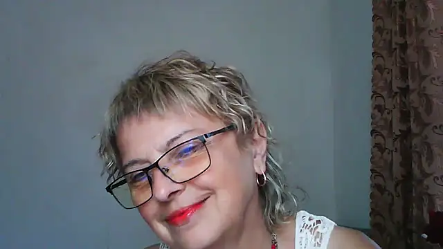 Snapshot of ElizabethGorden chatting on July 2026 12:22:02 PM ElizabethGorden online show from July 2026 12:22:02 PM