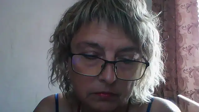 Snapshot of ElizabethGorden chatting on July 2026 05:45:02 AM ElizabethGorden online show from July 2026 05:45:02 AM