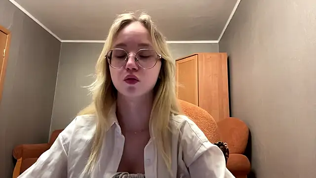 MableBelnap online show from May 2026 06:46:01 PM