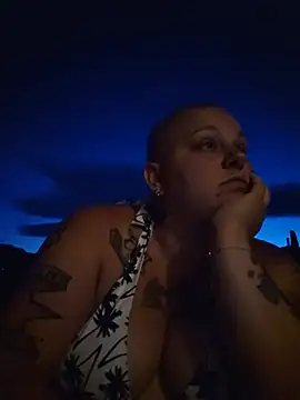 Lady Peggi online show from July 2026 08:27:02 PM