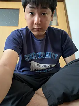 YuuYuu 010 online show from May 2026 02:40:01 AM