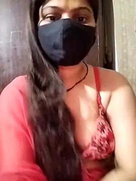 Hot-susi online show from May 2026 07:00:02 PM