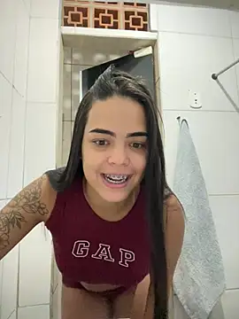 Snapshot of viihduarte6 chatting on May 2026 01:24:01 AM viihduarte6 online show from May 2026 01:24:01 AM