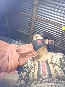 Snapshot of EdenJuniper chatting on June 2026 03:33:01 PM EdenJuniper online show from June 2026 03:33:01 PM