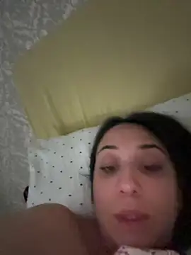 Snapshot of ICEDGLOSS chatting on July 2026 09:05:02 PM ICEDGLOSS online show from July 2026 09:05:02 PM
