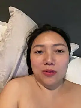 yanling668 online show from June 2026 03:44:02 AM