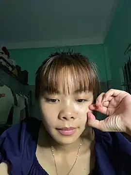 Snapshot of Cry_sexy chatting on May 2026 04:01:02 PM Cry sexy online show from May 2026 04:01:02 PM