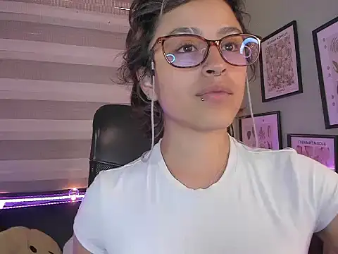 Lusiana   online show from May 2026 12:45:02 PM