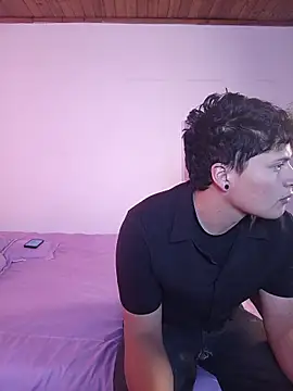 Wildseductor1 online show from August 2026 06:39:01 PM
