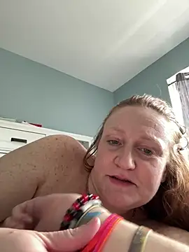 Snapshot of Kellilyn10 chatting on June 2026 02:59:02 PM Kellilyn10 online show from June 2026 02:59:02 PM