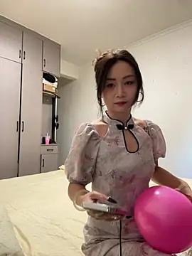 Snapshot of huihui_520 chatting on May 2026 07:50:01 AM huihui 520 online show from May 2026 07:50:01 AM