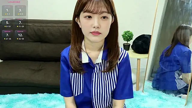 Tsukichan  online show from July 2026 02:27:01 AM