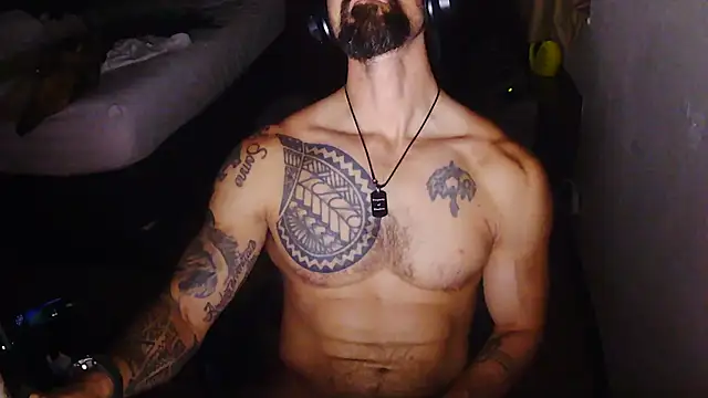 Snapshot of applejaxxx chatting on June 2026 02:51:02 AM applejaxxx online show from June 2026 02:51:02 AM