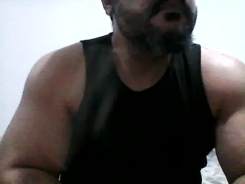 Snapshot of stallony chatting on June 2026 12:32:02 AM stallony online show from June 2026 12:32:02 AM