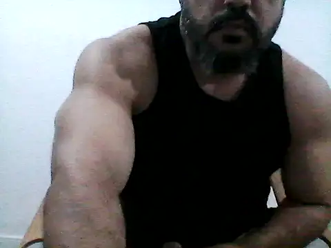 Snapshot of stallony chatting on June 2026 02:25:01 AM stallony online show from June 2026 02:25:01 AM