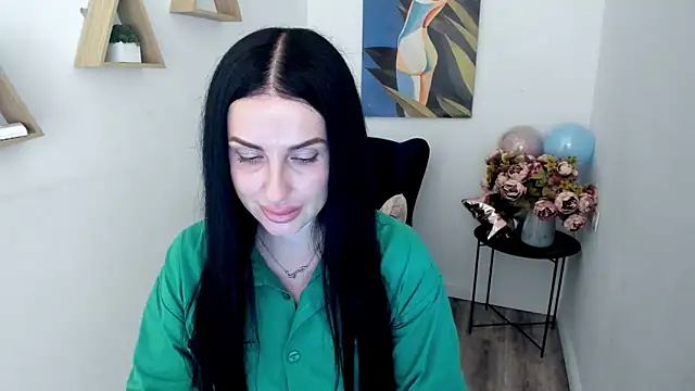 HoneyBlossome online show from May 2026 11:19:01 AM