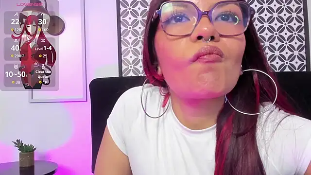 amelie furtado online show from May 2026 02:14:01 PM