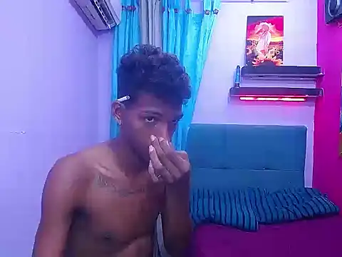 Snapshot of black_twinks chatting on May 2026 09:46:02 PM black twinks online show from May 2026 09:46:02 PM