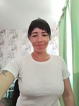 Snapshot of -KARINA-LOVE- chatting on May 2026 01:56:02 AM -KARINA-LOVE- online show from May 2026 01:56:02 AM