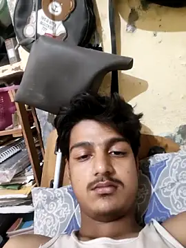Snapshot of your_shezada chatting on June 2026 06:44:01 AM your shezada online show from June 2026 06:44:01 AM