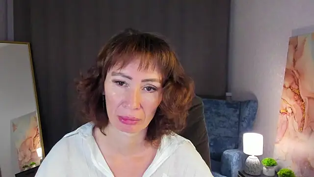 gracekellyyy online show from June 2026 04:01:02 AM