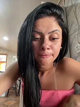 Snapshot of belababyy chatting on June 2026 05:48:01 PM belababyy online show from June 2026 05:48:01 PM