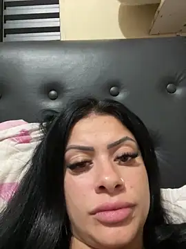 Snapshot of belababyy chatting on June 2026 05:27:02 PM belababyy online show from June 2026 05:27:02 PM
