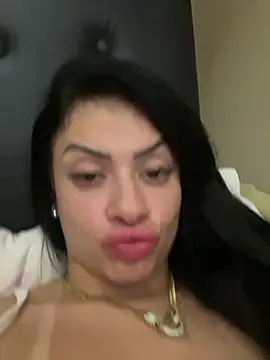 Snapshot of belababyy chatting on July 2026 11:01:01 PM belababyy online show from July 2026 11:01:01 PM