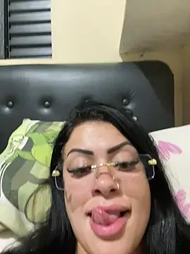 Snapshot of belababyy chatting on July 2026 07:13:02 PM belababyy online show from July 2026 07:13:02 PM