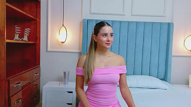 Snapshot of Serena-Virelli chatting on May 2026 10:23:02 AM Serena-Virelli online show from May 2026 10:23:02 AM