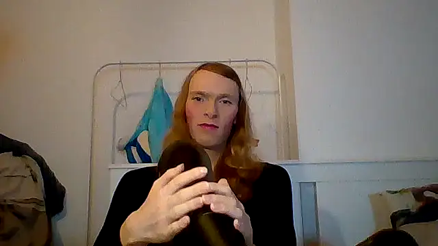 DaimondAngel online show from June 2026 06:57:01 PM