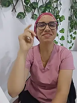 alanahot94 online show from July 2026 09:19:02 PM