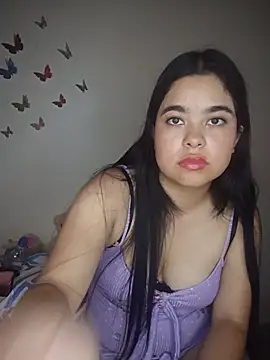 MiiaHott W online show from May 2026 03:06:01 PM