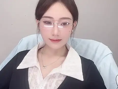 Snapshot of _222Mia chatting on May 2026 02:52:01 AM 222Mia online show from May 2026 02:52:01 AM