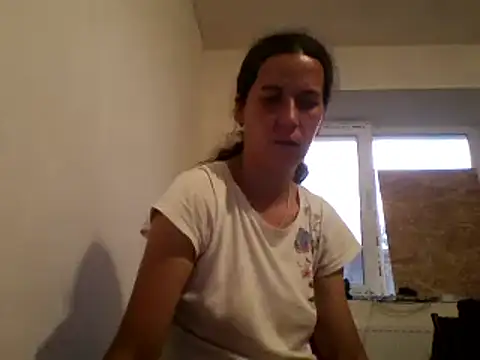 Snapshot of DanicaFey chatting on July 2026 05:30:02 PM DanicaFey online show from July 2026 05:30:02 PM