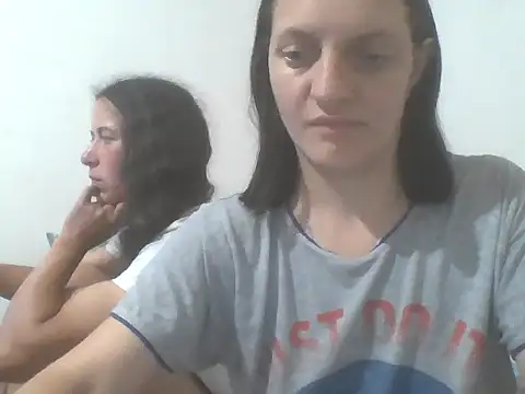 Kimmy Webb online show from May 2026 06:58:01 PM