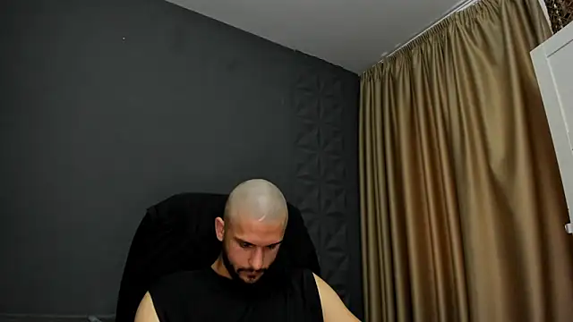 TroyWadee online show from June 2026 04:16:02 AM