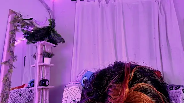 Snapshot of Ryu-sam chatting on July 2026 12:53:01 PM Ryu-sam online show from July 2026 12:53:01 PM