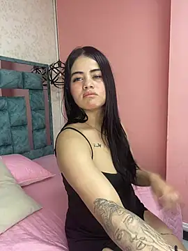 Snapshot of zoe_martinez chatting on May 2026 07:40:02 PM zoe martinez online show from May 2026 07:40:02 PM