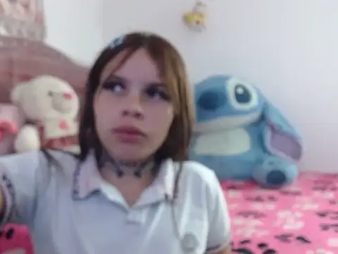 Snapshot of Candykane29 chatting on May 2026 02:40:01 AM Candykane29 online show from May 2026 02:40:01 AM
