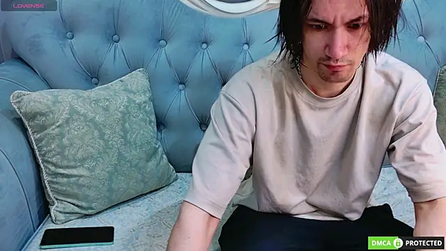 Snapshot of CalvinChapman chatting on May 2026 06:15:02 PM CalvinChapman online show from May 2026 06:15:02 PM