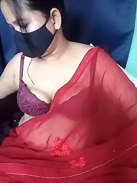 Cute-Sweety online show from May 2026 10:37:01 PM