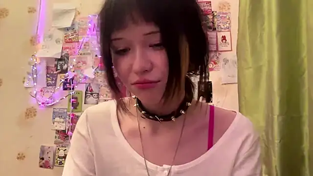 Snapshot of DonnetteLevels chatting on May 2026 09:23:02 PM DonnetteLevels online show from May 2026 09:23:02 PM