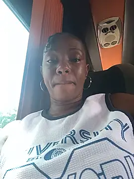 Snapshot of sandycollens_ chatting on May 2026 03:54:01 PM sandycollens online show from May 2026 03:54:01 PM