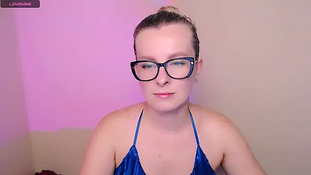 MariaTess  online show from June 2026 01:35:02 PM