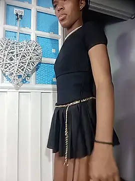 Snapshot of Liss_Love1 chatting on June 2026 12:00:01 AM Liss Love1 online show from June 2026 12:00:01 AM