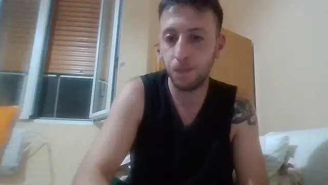 Snapshot of VincentZe99 chatting on June 2026 01:55:01 AM VincentZe99 online show from June 2026 01:55:01 AM